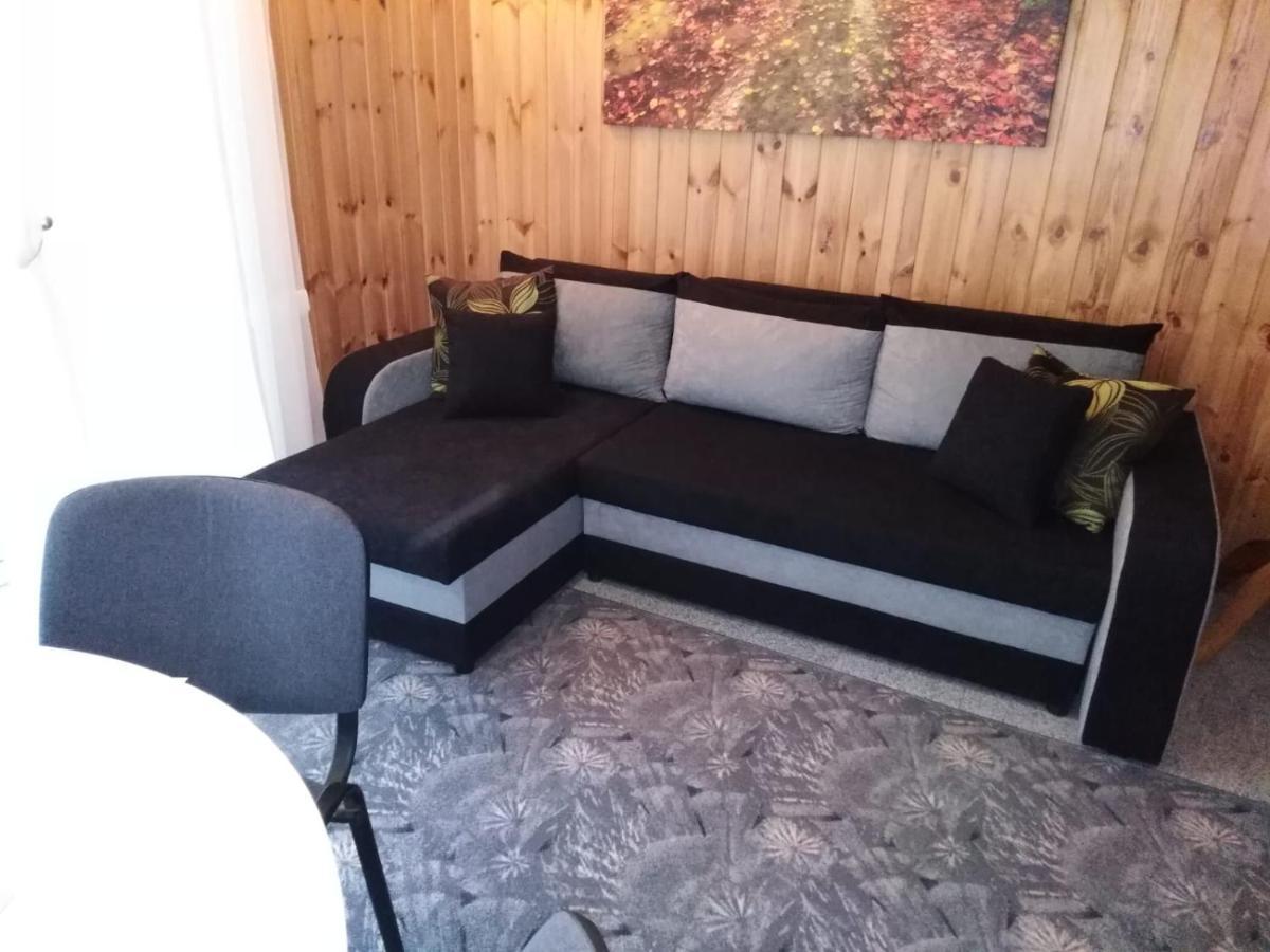 Mustvee Creek Cottage מראה חיצוני תמונה