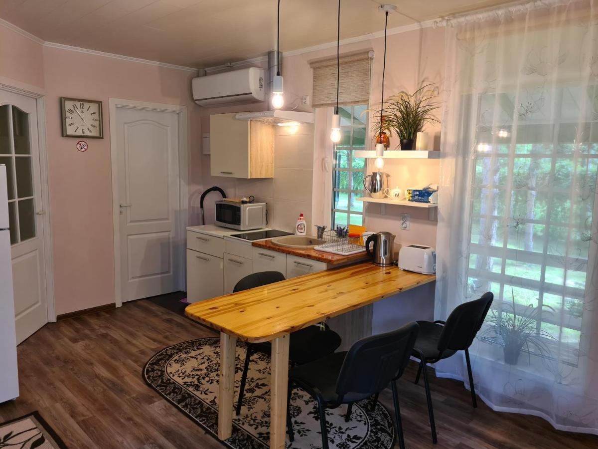 Mustvee Creek Cottage מראה חיצוני תמונה