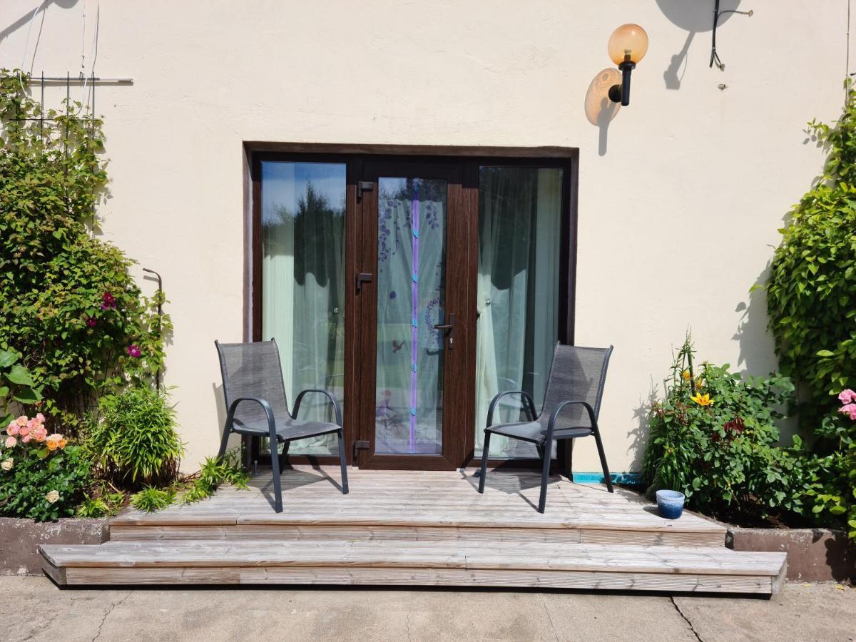 Mustvee Creek Cottage מראה חיצוני תמונה