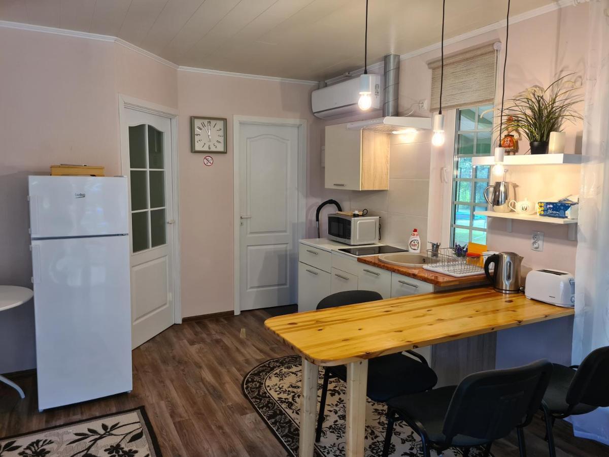 Mustvee Creek Cottage מראה חיצוני תמונה
